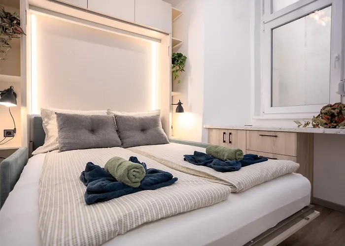 Relax Apartment By The Parliament